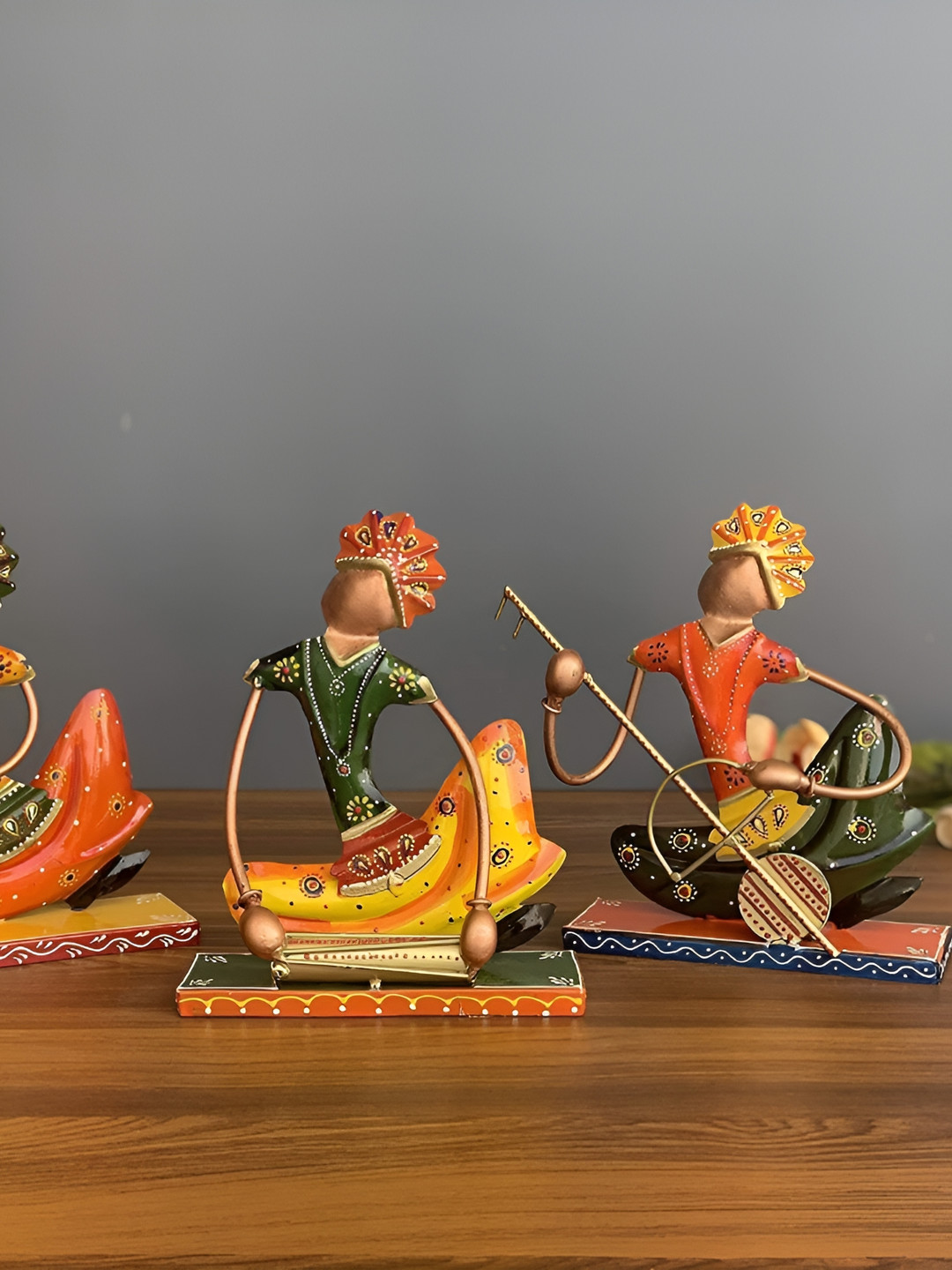 ANSHIKA INTERNATIONAL Musician Playing instrument Yellow Metal Metallic Living Room Set of 3 Small Showpieces - 7.9 Inches