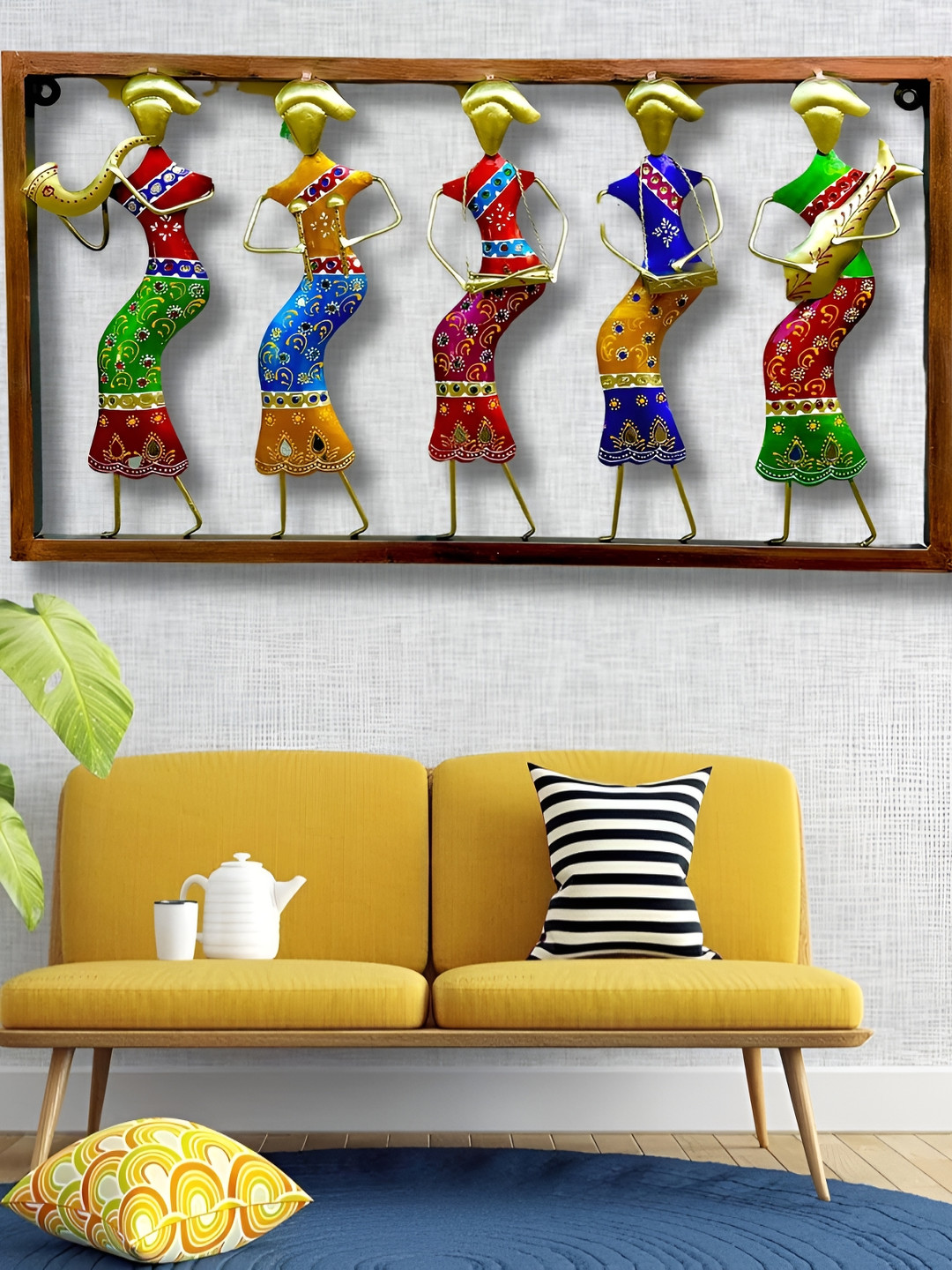 ANSHIKA INTERNATIONAL 5 Musicians Rajasthani Lady Metal Glossy Wall Hangings-30.7In