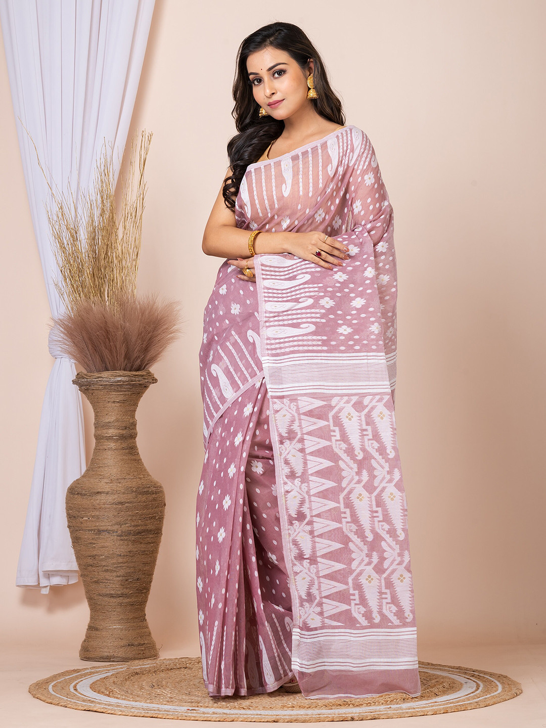 Laa Calcutta Ethnic Motifs Pure Cotton Jamdani Saree