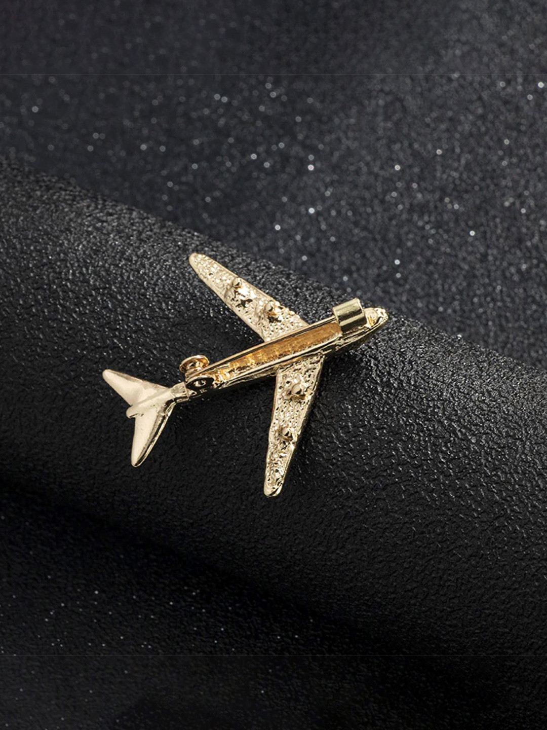 SYGA Unisex Crystal Aircraft Brooch Pin