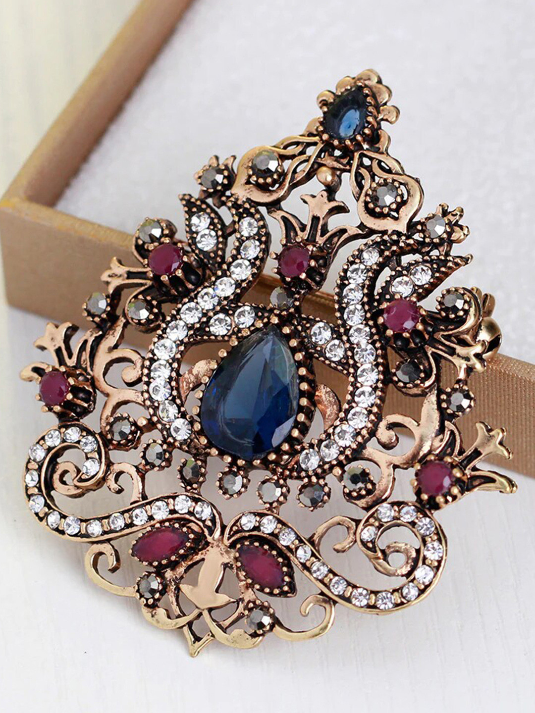 SYGA Women Crystal Studded Crown Style Lapel Pin