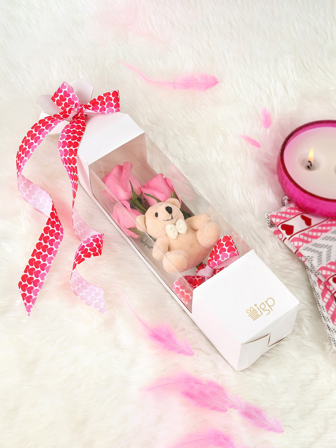 IGP 3 Pieces Pink Roses Fresh Flowers With Teddy In A Box