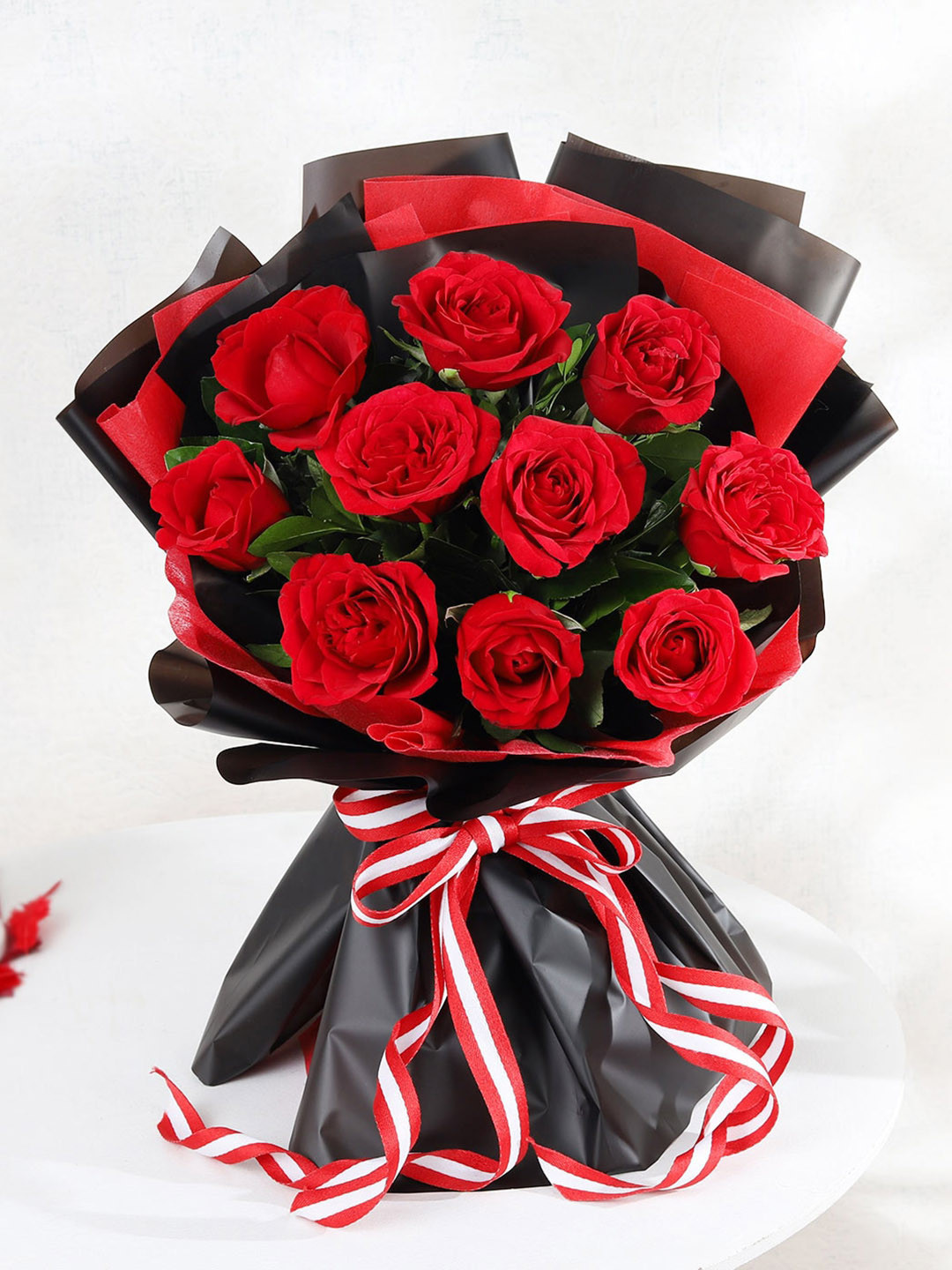 IGP Red bouquet Forever Roses