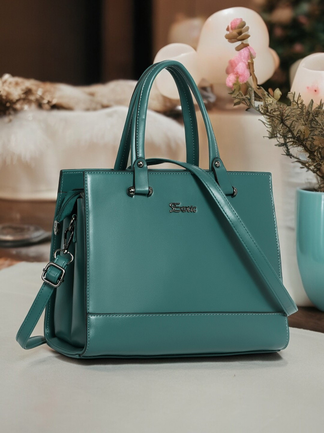Exotic Structured Synthetic Leather Handheld Bag