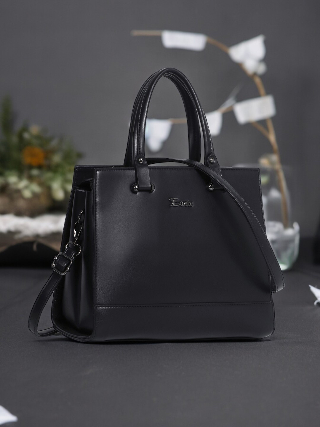 Exotic Structured Synthetic Leather Handheld Bag