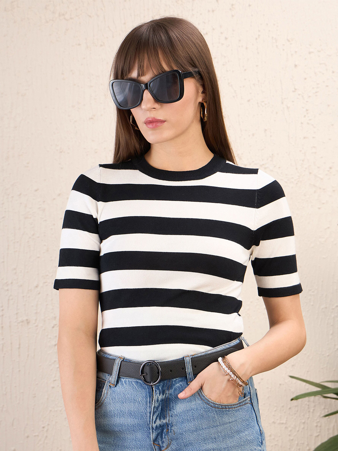 SASSAFRAS Striped Round Neck Crochet Top