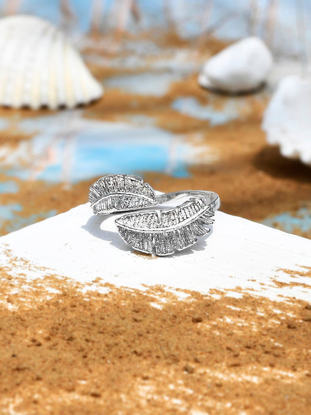 Voylla Silver-Plated Hawaii Banana Leaf Wrap Finger Ring