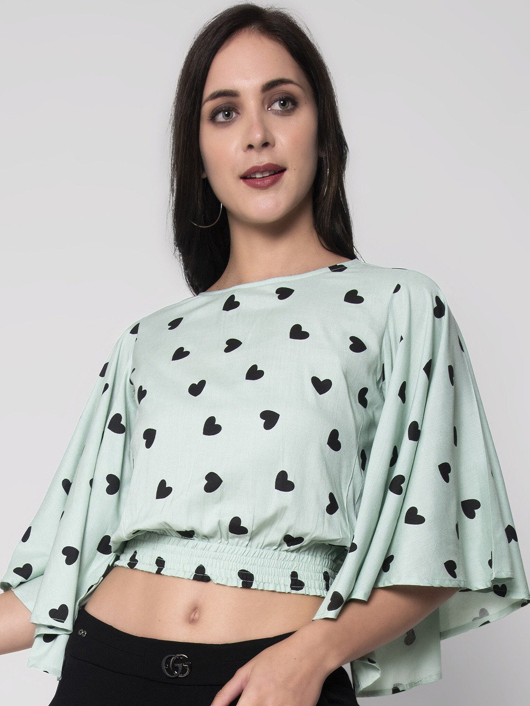 SEVEN FLOWER Conversational Print Flared Sleeve Blouson Crop Top