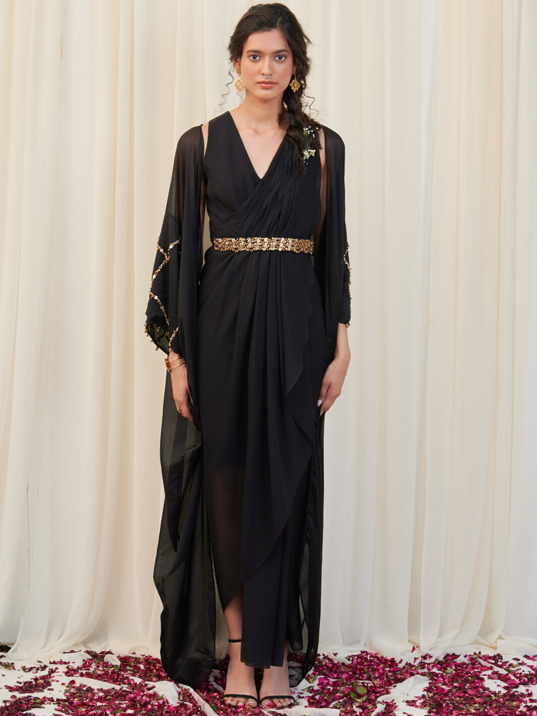 RIRASA V-Neck Georgette Maxi Dress