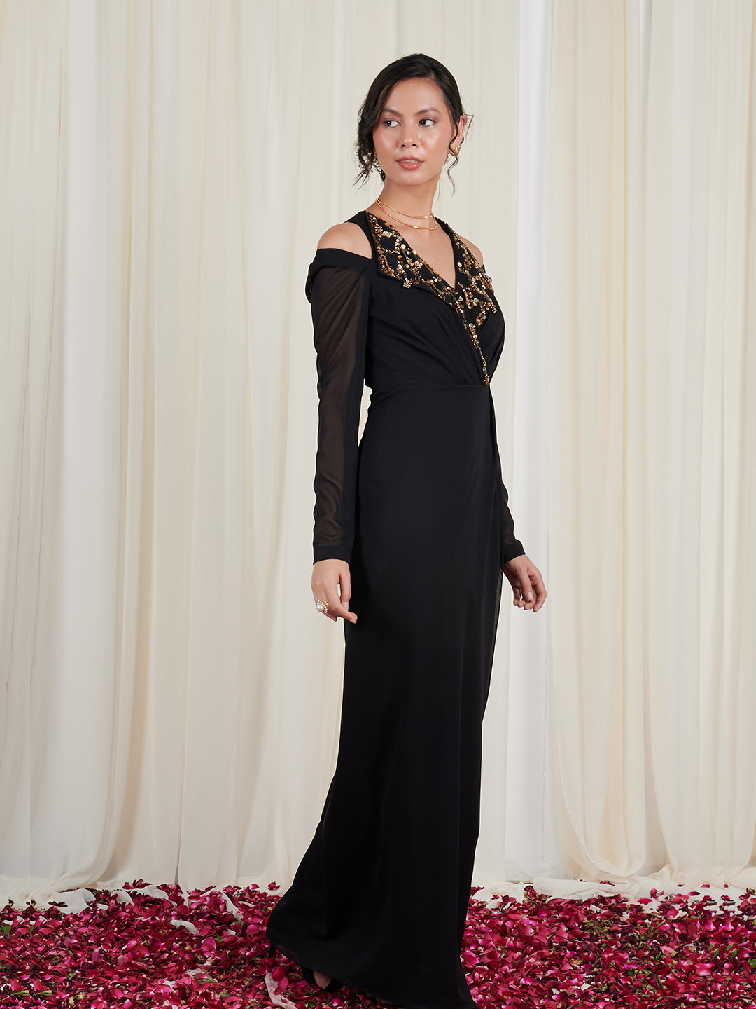 RIRASA V-Neck Cold-Shoulder Georgette Maxi Dress