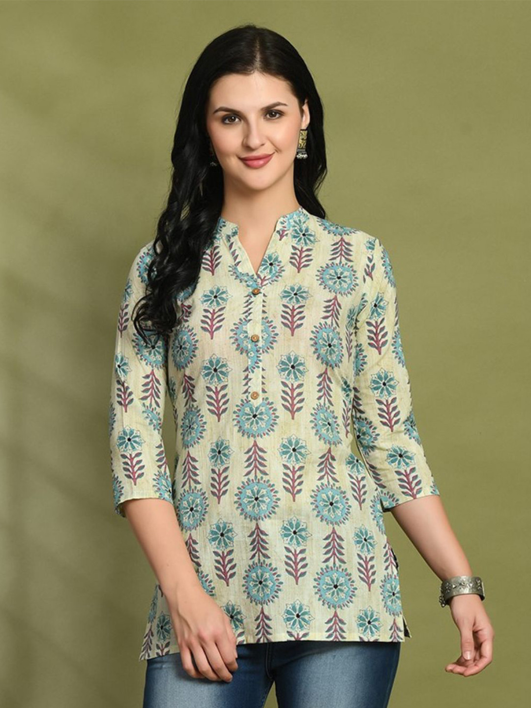 FERANOID Floral Printed Mandarin Collar Three-Quarter Sleeves Pure Cotton Short Kurti