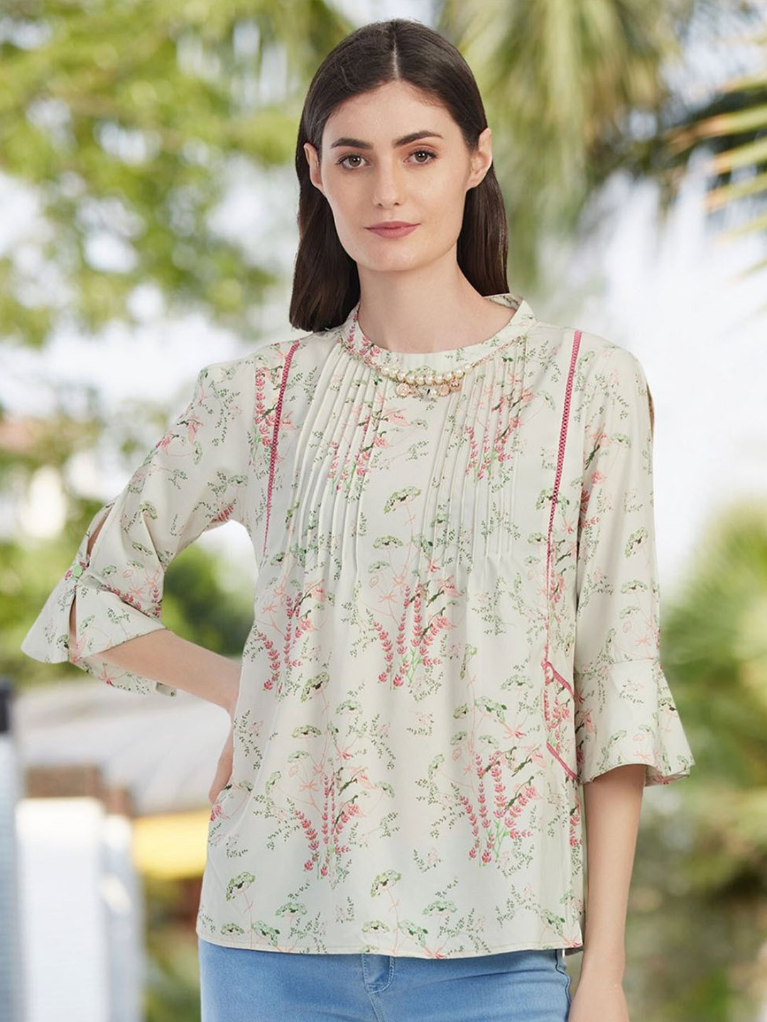 Moda Elementi Floral Printed Slit Sleeves Top