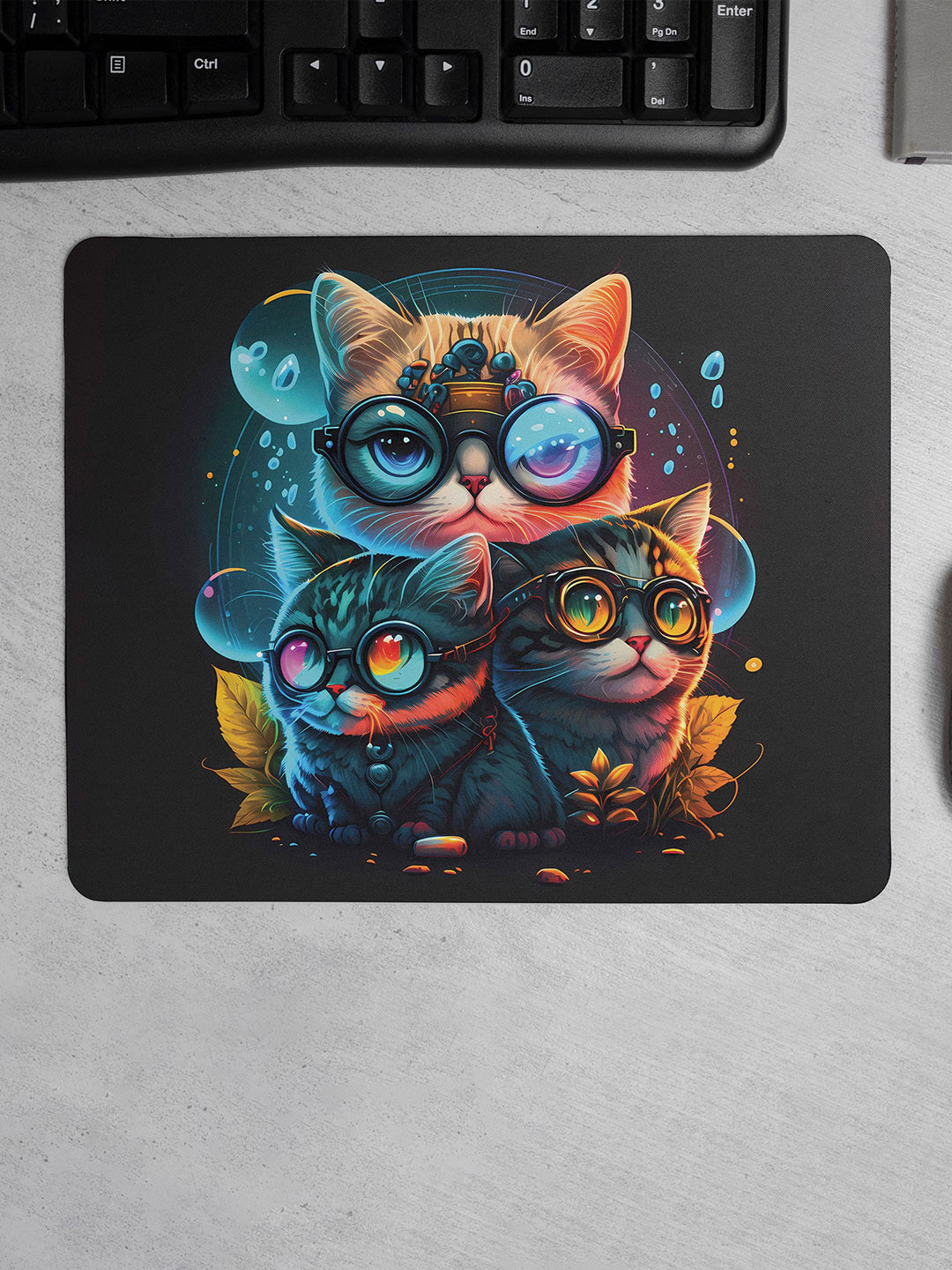 DecorTwist Cat Printed Mouse Pad Non-Slip Rubber Base Desk Mousepad