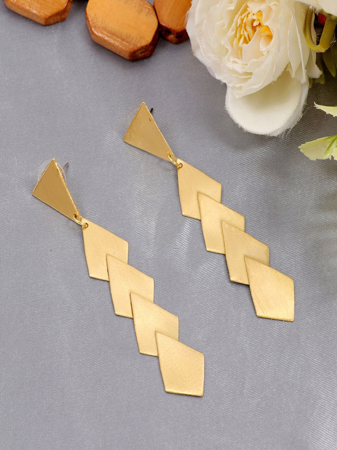 UNIVERSITY TRENDZ Gold-Plated Anti-Tarnish Waterproof Contemporary Drop Earrings