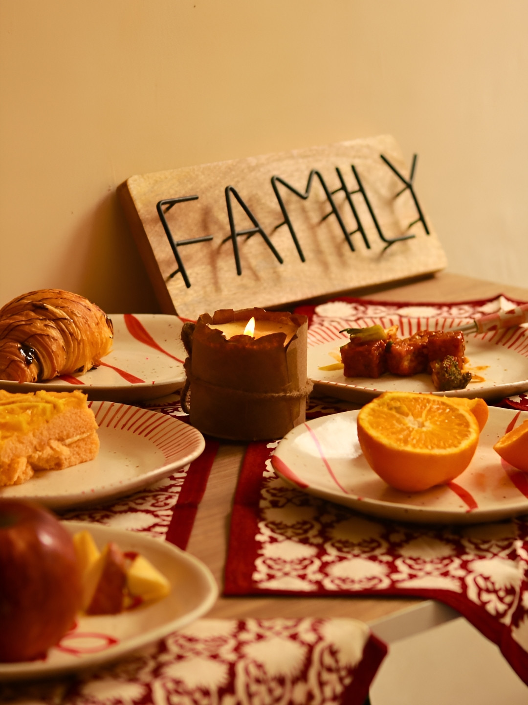 WEAVING HOMES FAMILY Board Wood Matte Hanging Hall Wall Hangings-5In