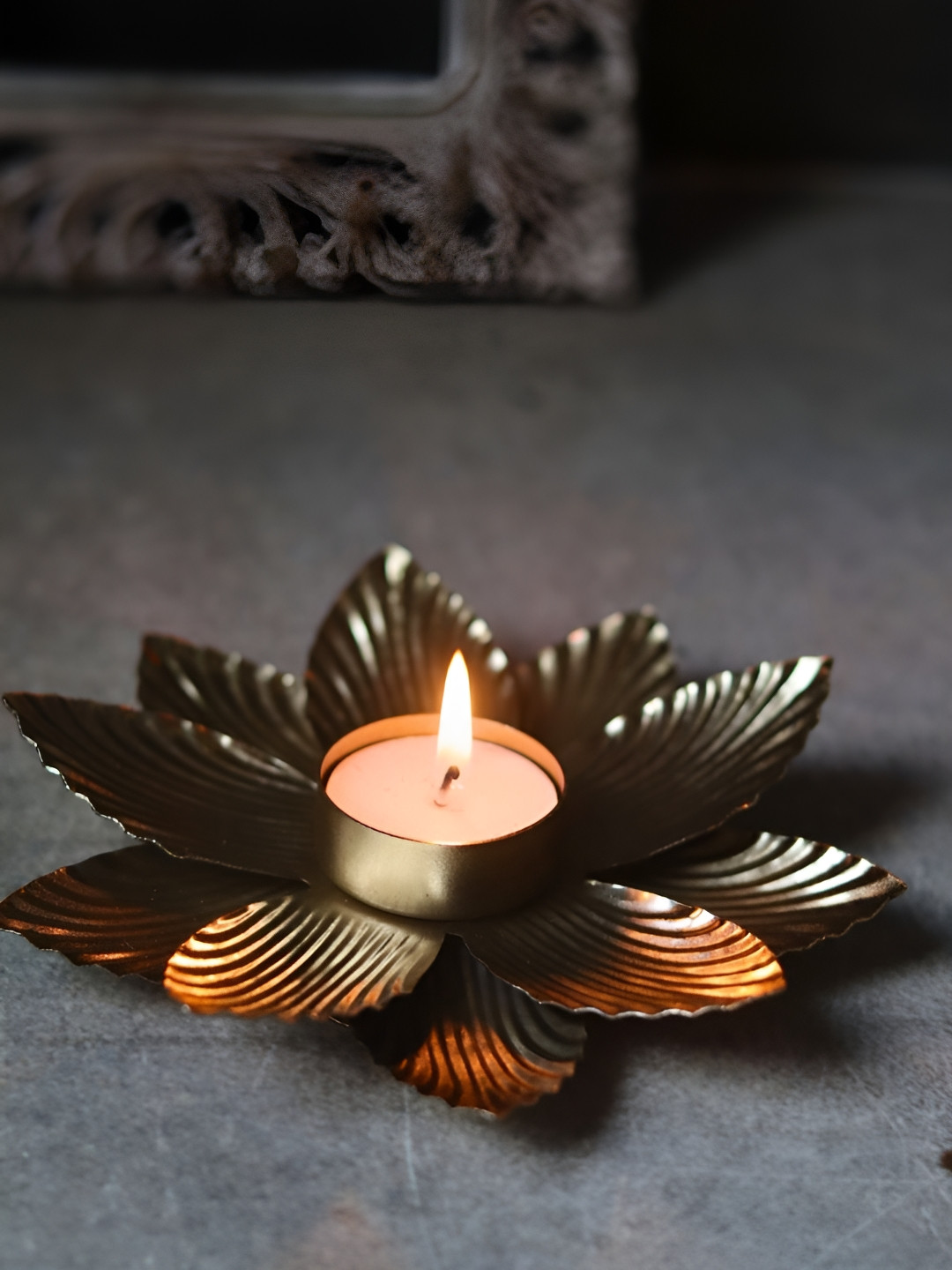 WEAVING HOMES Yellow-Coloured Flower Candle Holder