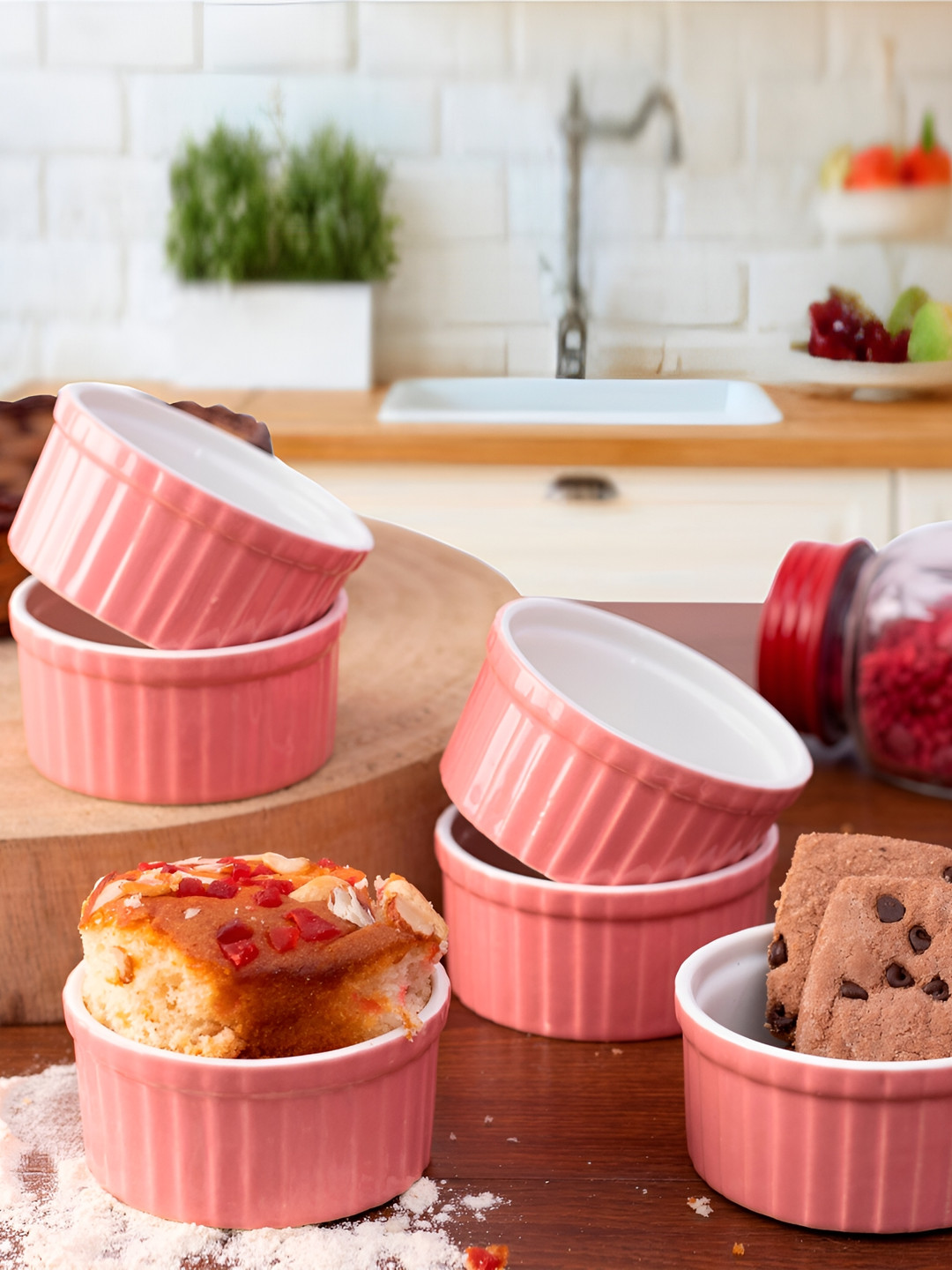 Ceramic Ramekin Bowl/Souffl Dish for Baking and Serving Puddings - Set of 6 (Pink)