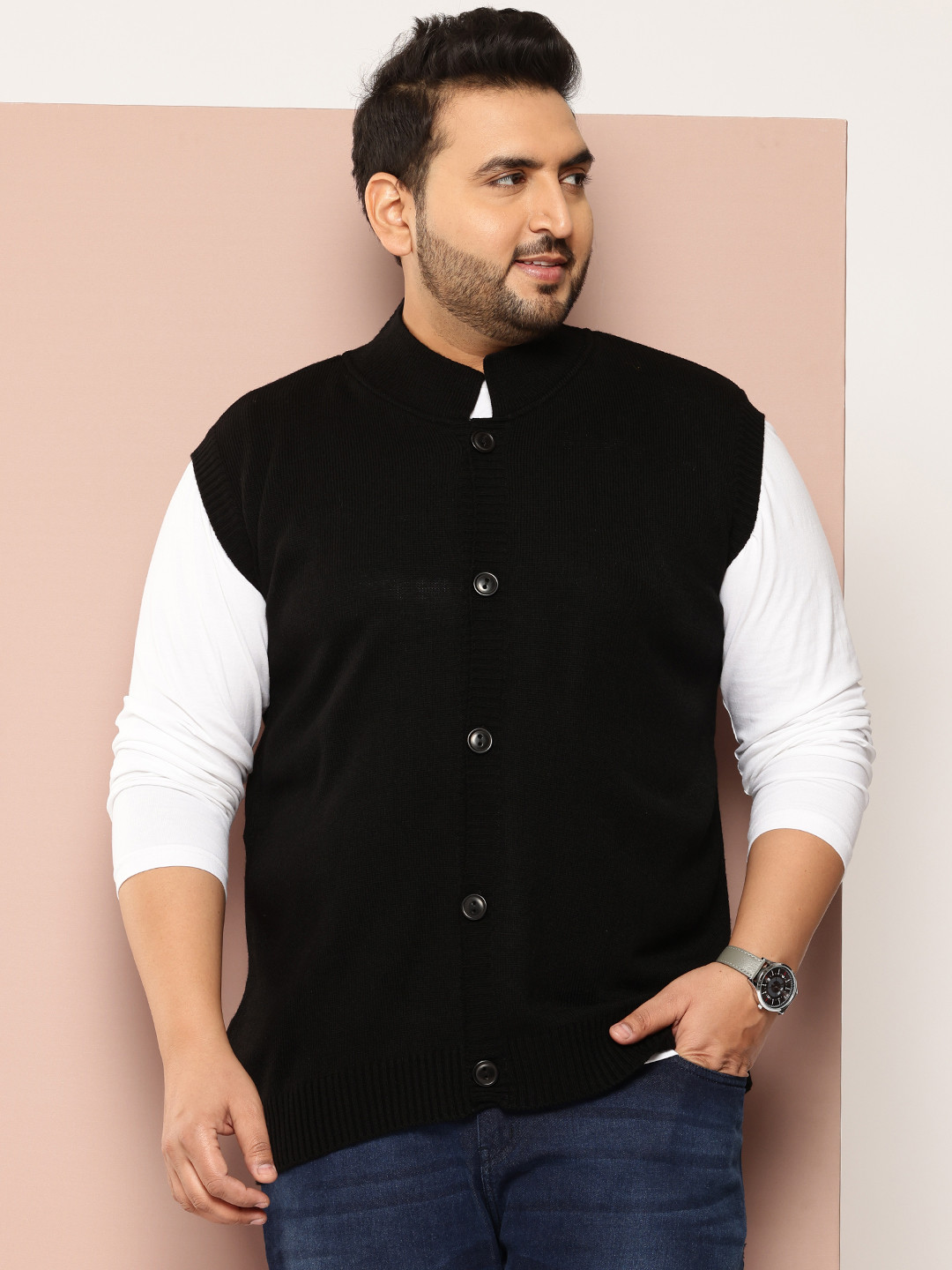 Sztori Plus Size Sleeveless Acrylic Cardigan