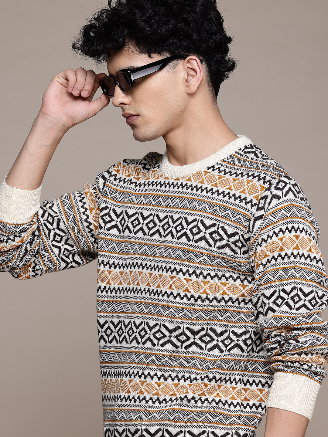 The Roadster Lifestyle Co. Geometric Pullover