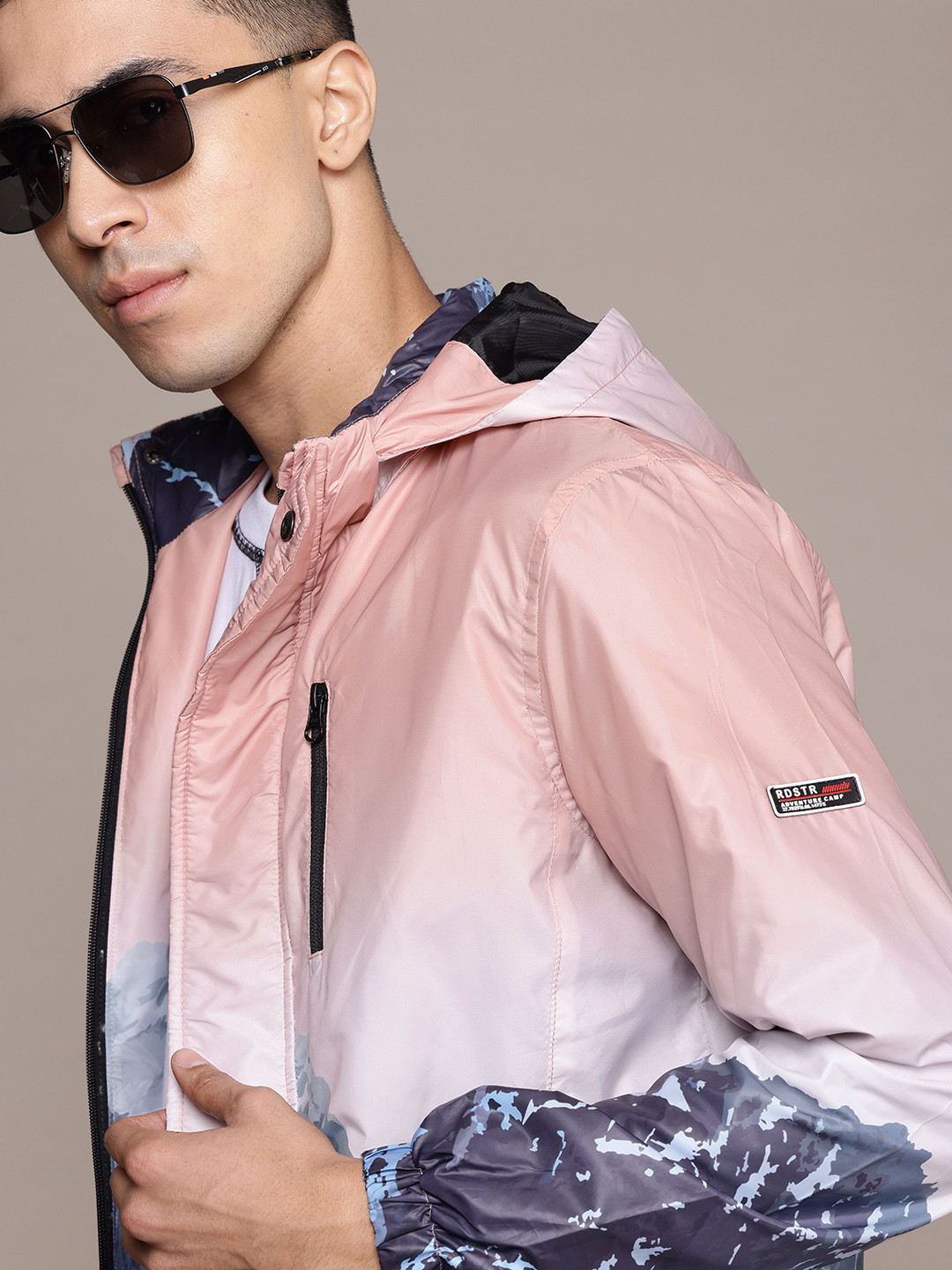 Roadster Mountain Graphic Print Hooded Tailored Jacket