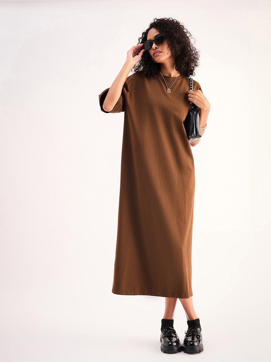SASSAFRAS BASICS Round Neck Short Sleeves Cotton Oversized T-shirt Midi Dress