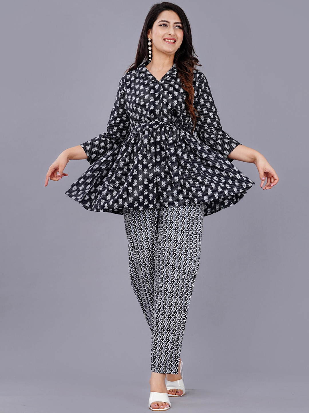 ao services Cuban Collar Floral Printed Empire Thread Work Pure Cotton Kurti with Palazzos