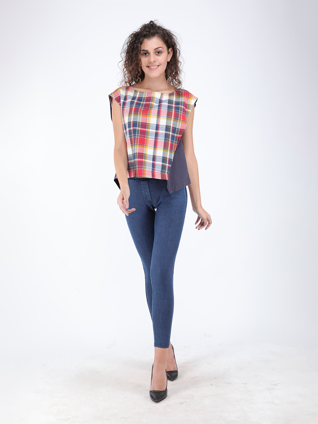 Streaks & Crosses Checked Boat Neck Extended Sleeve Cotton Bozy Top