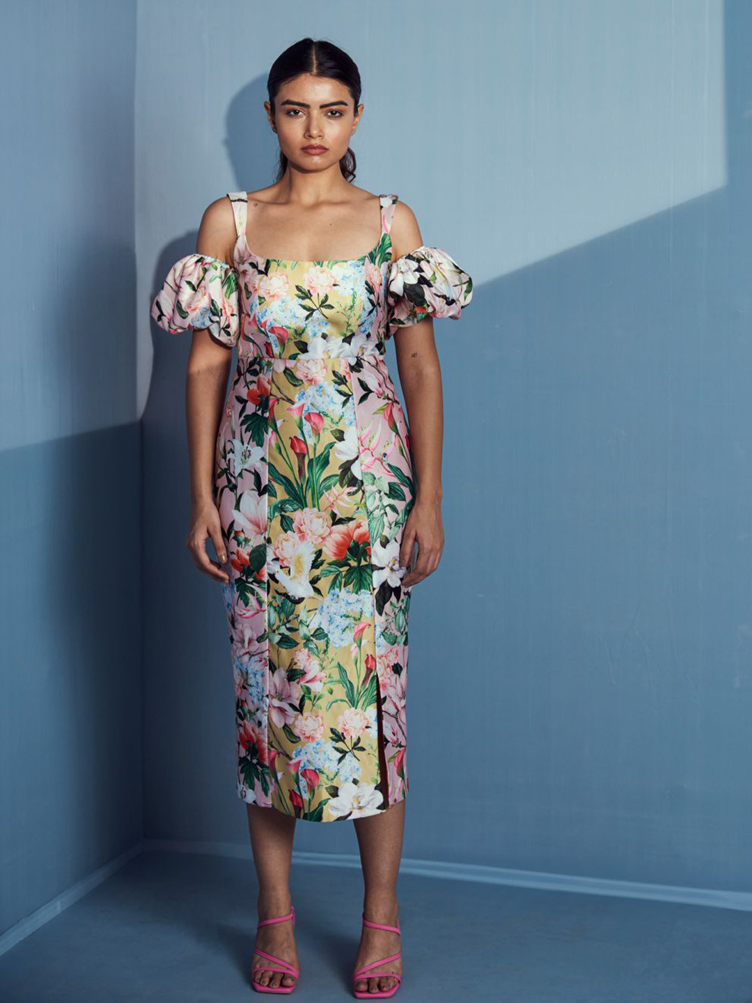 Geethika kanumilli Floral Printed Shoulder Straps Short Sleeves Satin A-Line Midi Dress