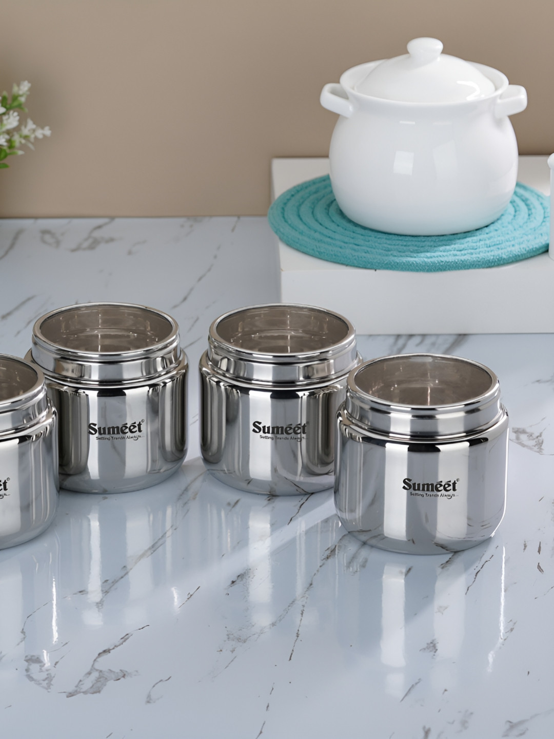 Sumeet Silver Stainless Steel Easy To Clean 4 Piece Magnetic Canister-800ml