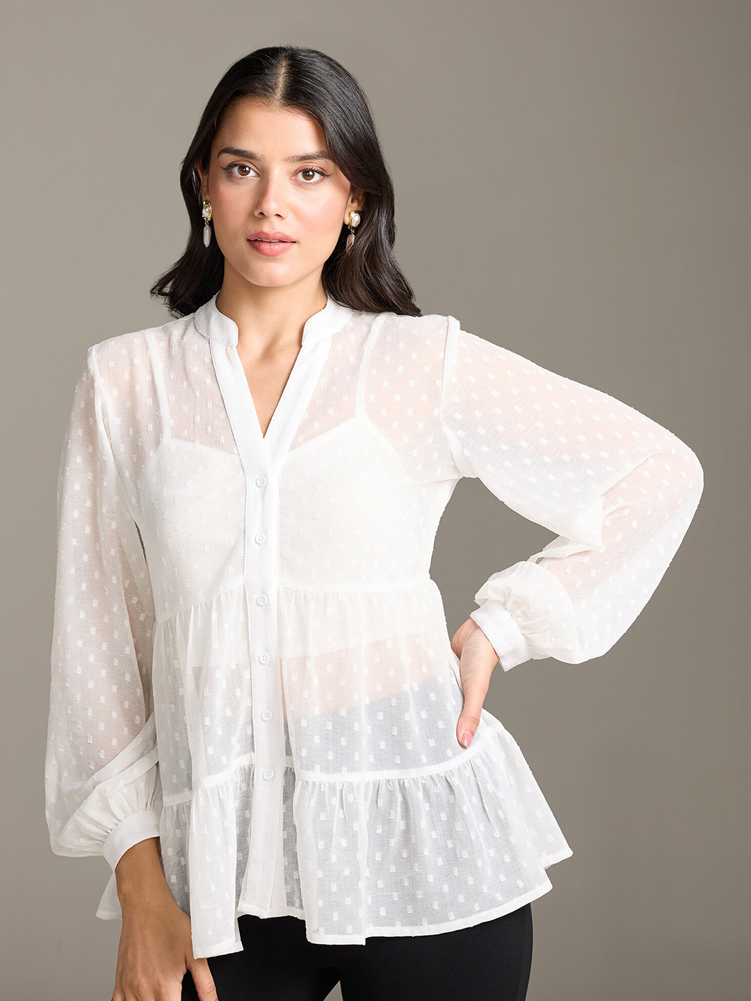 20Dresses White Self Design Mandarin Collar Puff Sleeve Tiered Top With Inner