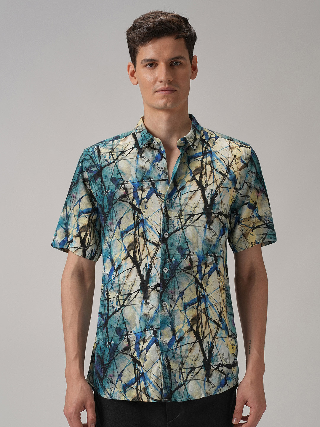 Banana Club Classic Abstract Printed Spread Collar Curved Slim Fit Casual Shirt