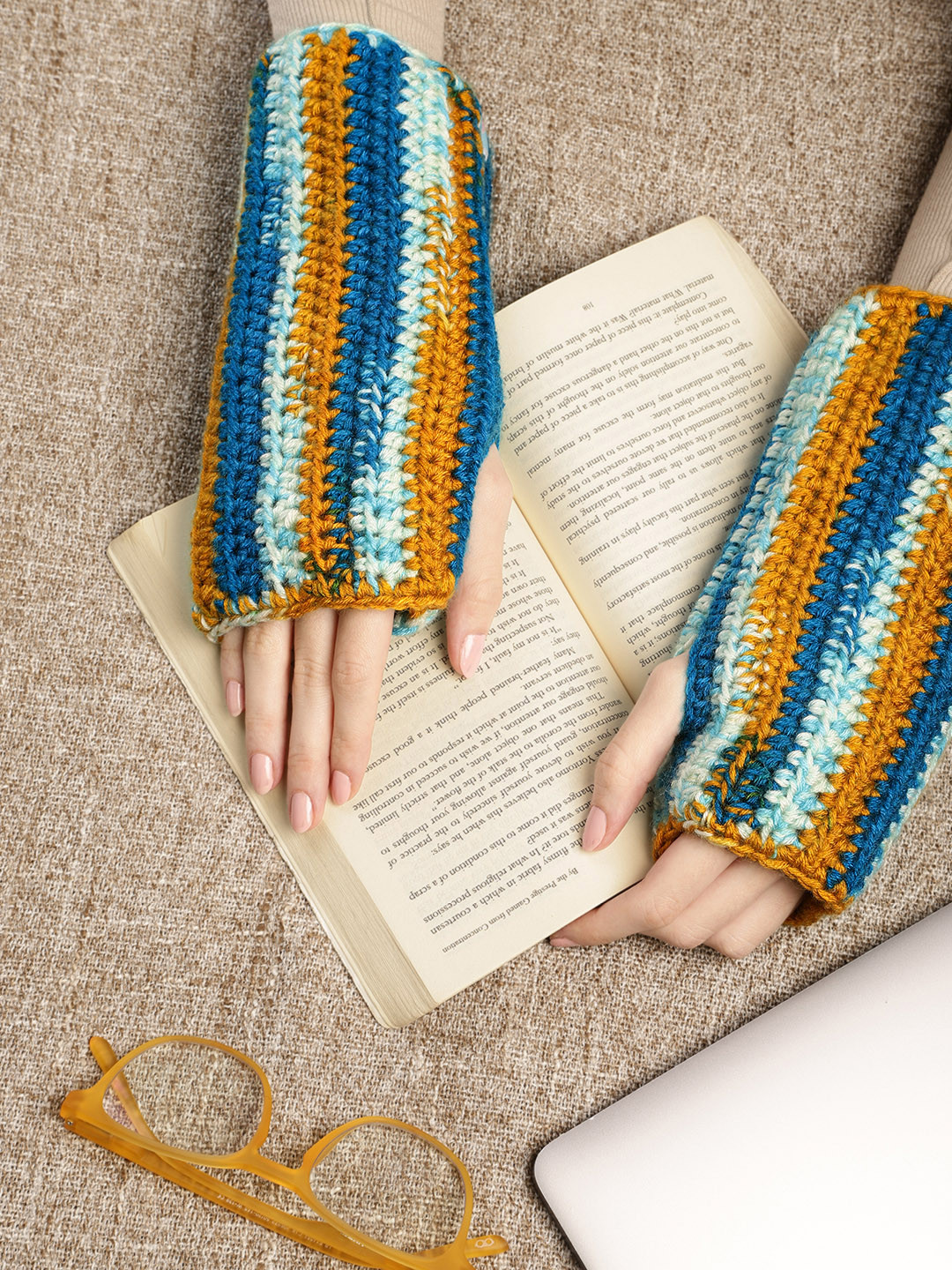 Magic Needles Women Crochet Fingerless Acrylic Mittens