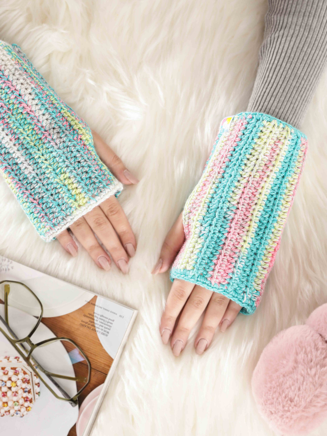 Magic Needles Women Crochet Fingerless Acrylic Mittens