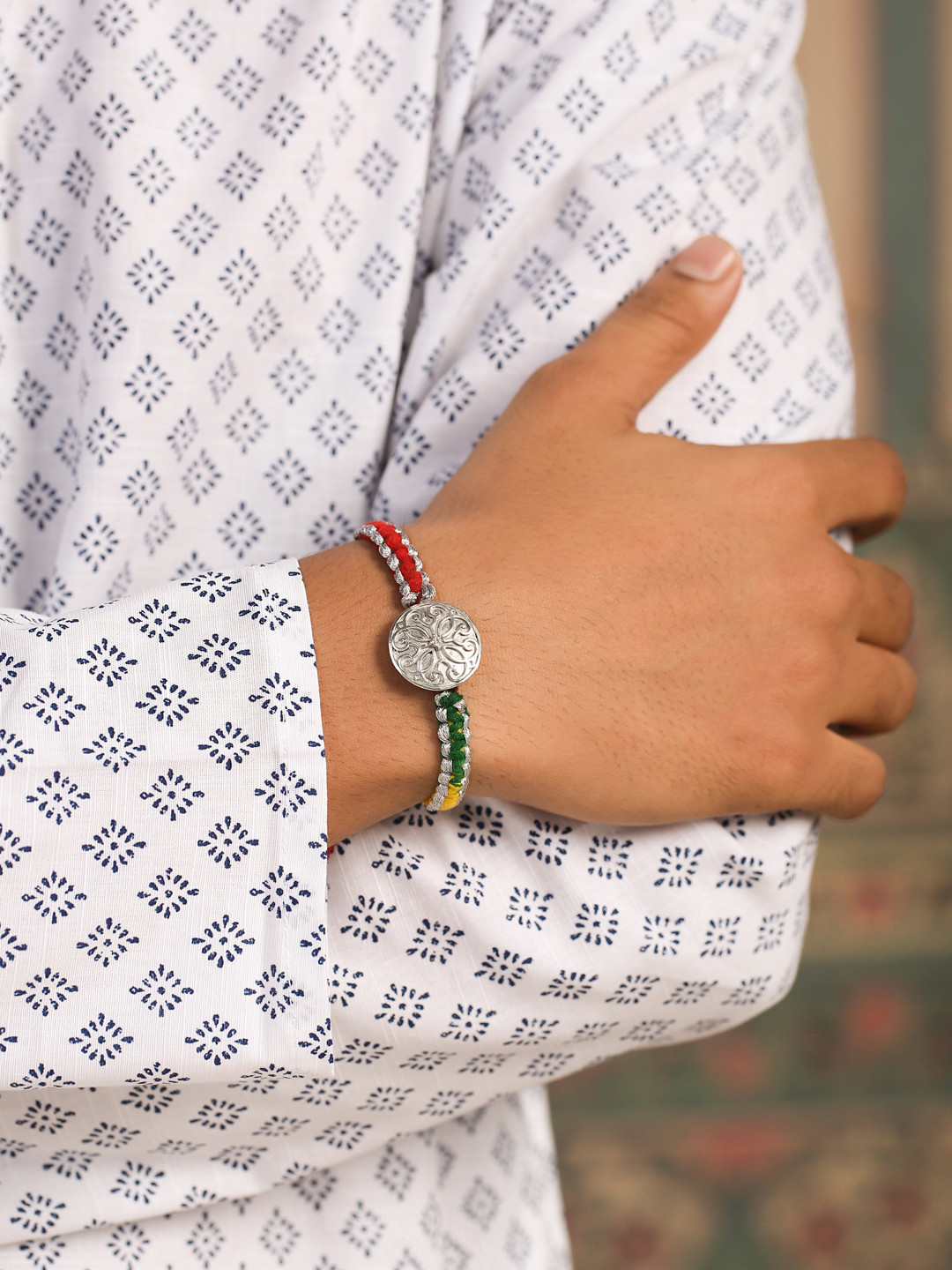 Kicky And Perky 925 Sterling Silver Mossanite Studded Round Motif Filigree Embossed Rakhi