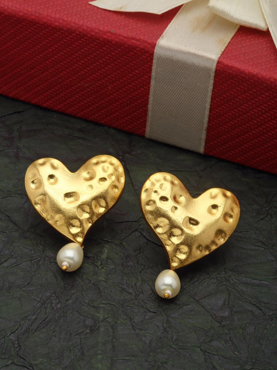 House Of Watashi Gold-Plated Heart Shaped Studs Earrings