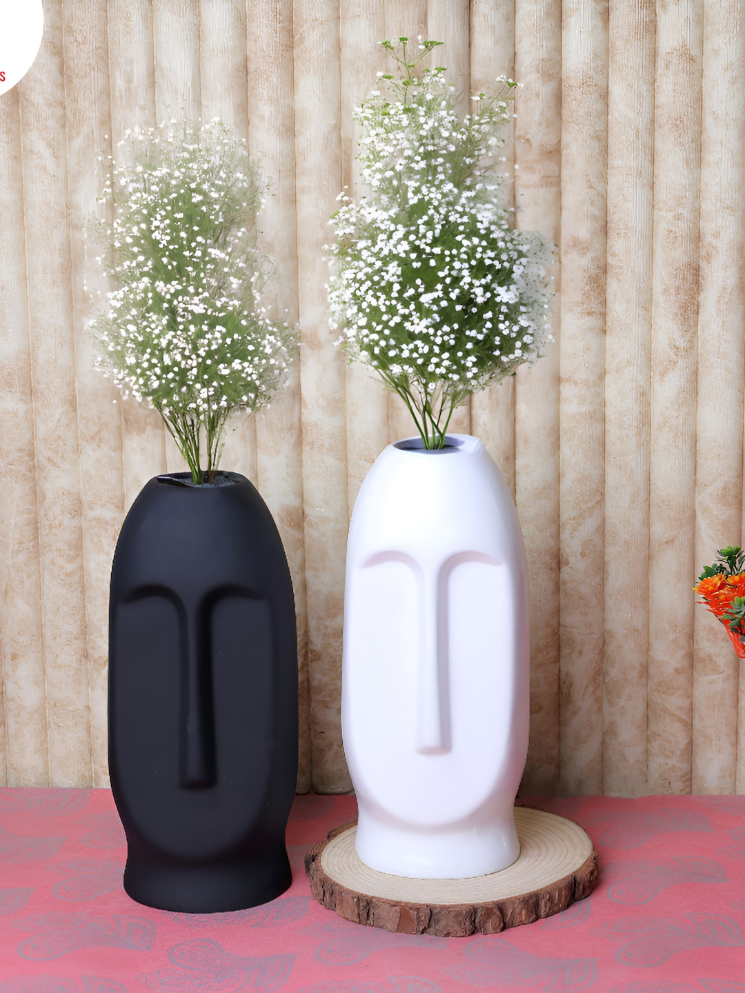 GW CREATIONS 2-pcs Black & White Face-shaped Flower Vase