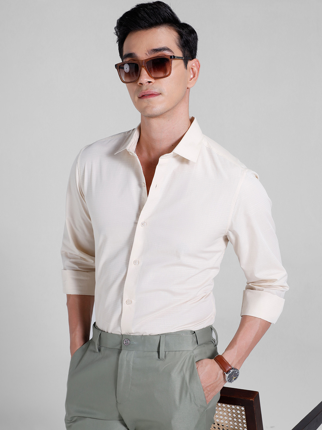 INVICTUS Pure Cotton Self Horizontal Stripes Formal Shirt