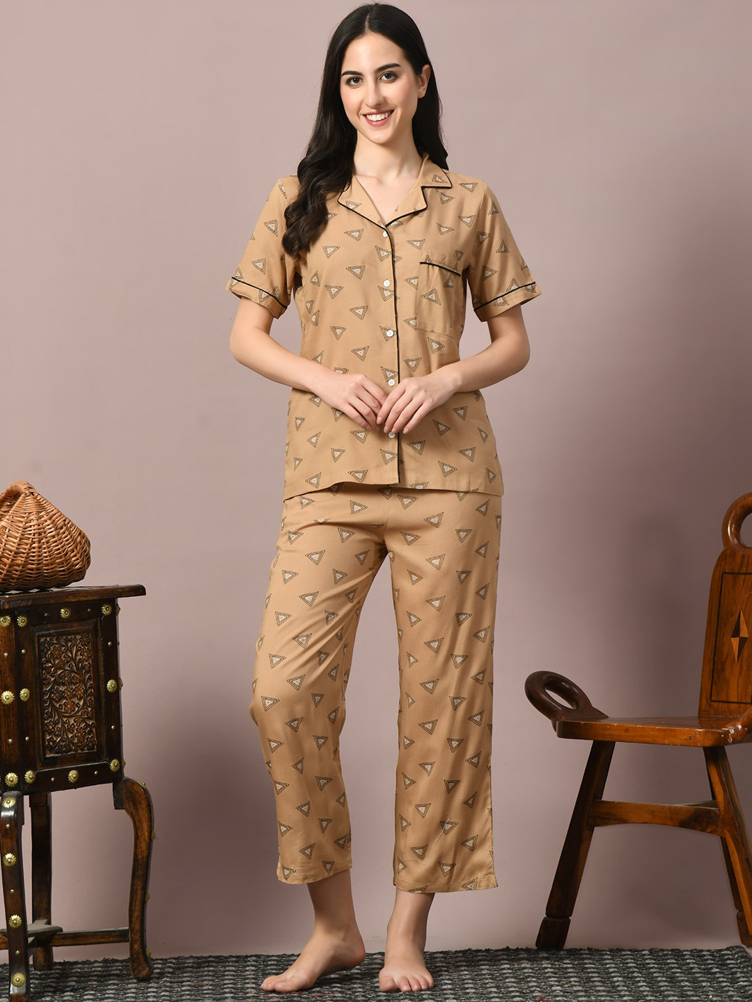 TREND ME Geometric Printed Night suit