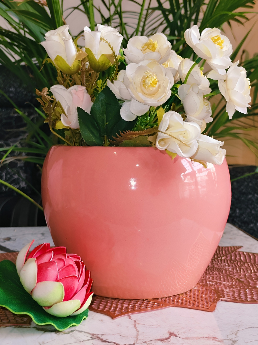 NIYARA Pink Glossy Ceramic Planter