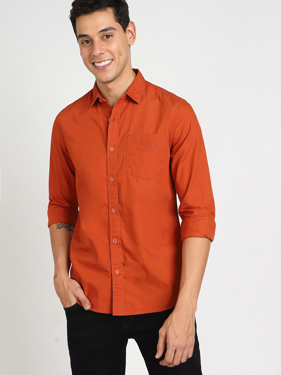 Lee Slim Fit Spread Collar Pure Cotton Casual Shirt