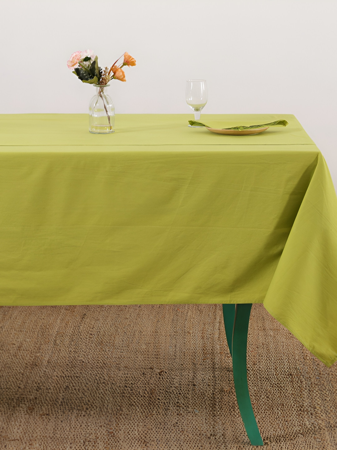 HANDICRAFT PALACE Fluorescent Green Cotton 4-Seater Table Cover & 4 Napkins