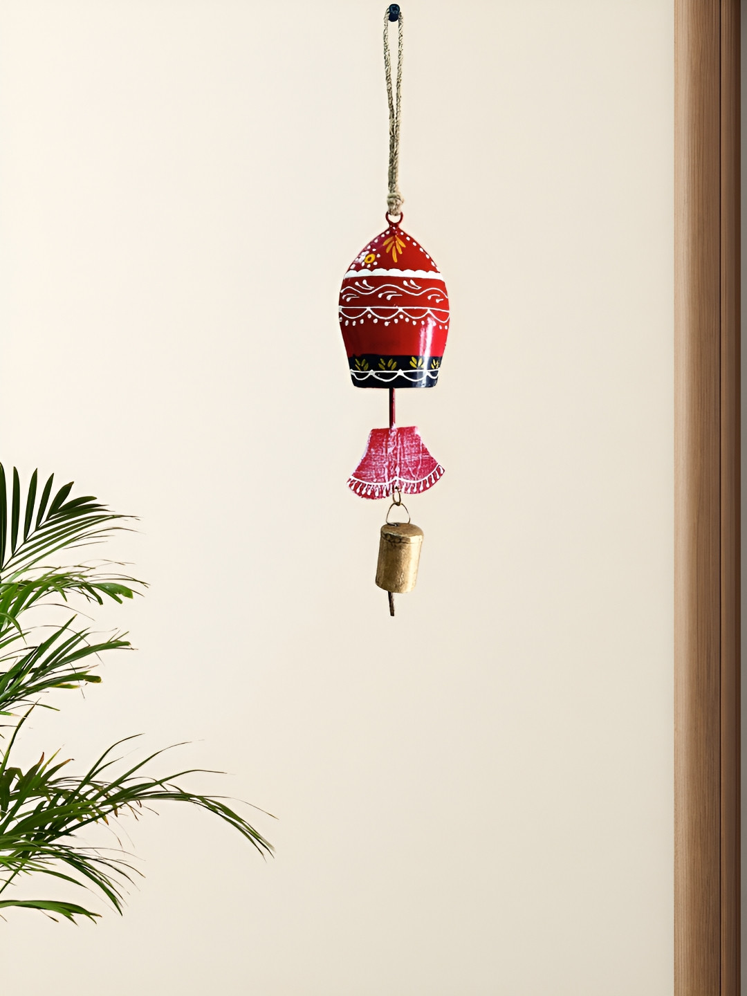 JASMEY HOMES Red Textured Fish Wind Chimes