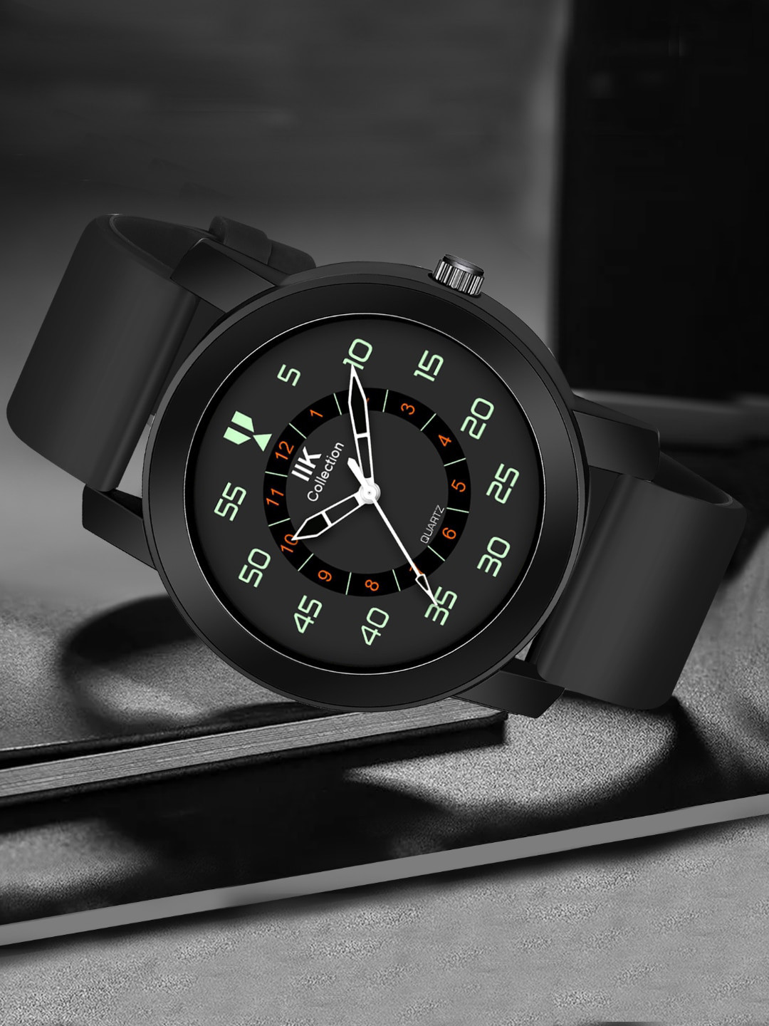 IIK COLLECTION Men Black & Green Round Dial Adjustable Flexible Silicon Strap Watch