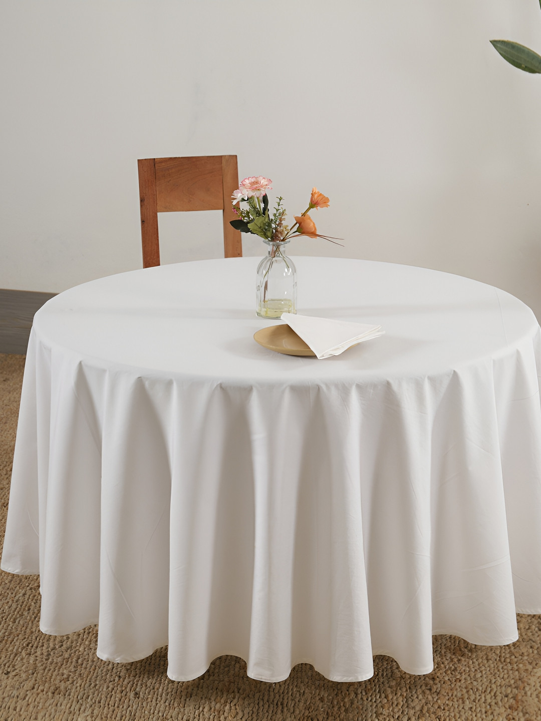 HANDICRAFT PALACE White Cotton Round 4-Seater Table Cover With Napkin Set