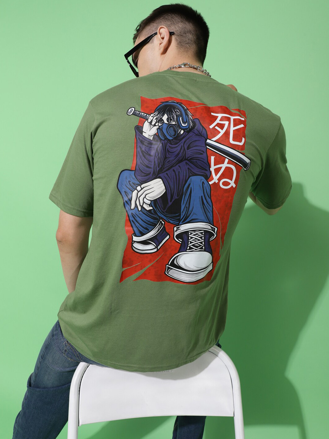 Bukkl Graphic Printed Round Neck Short Sleeves Oversized Cotton T-shirt