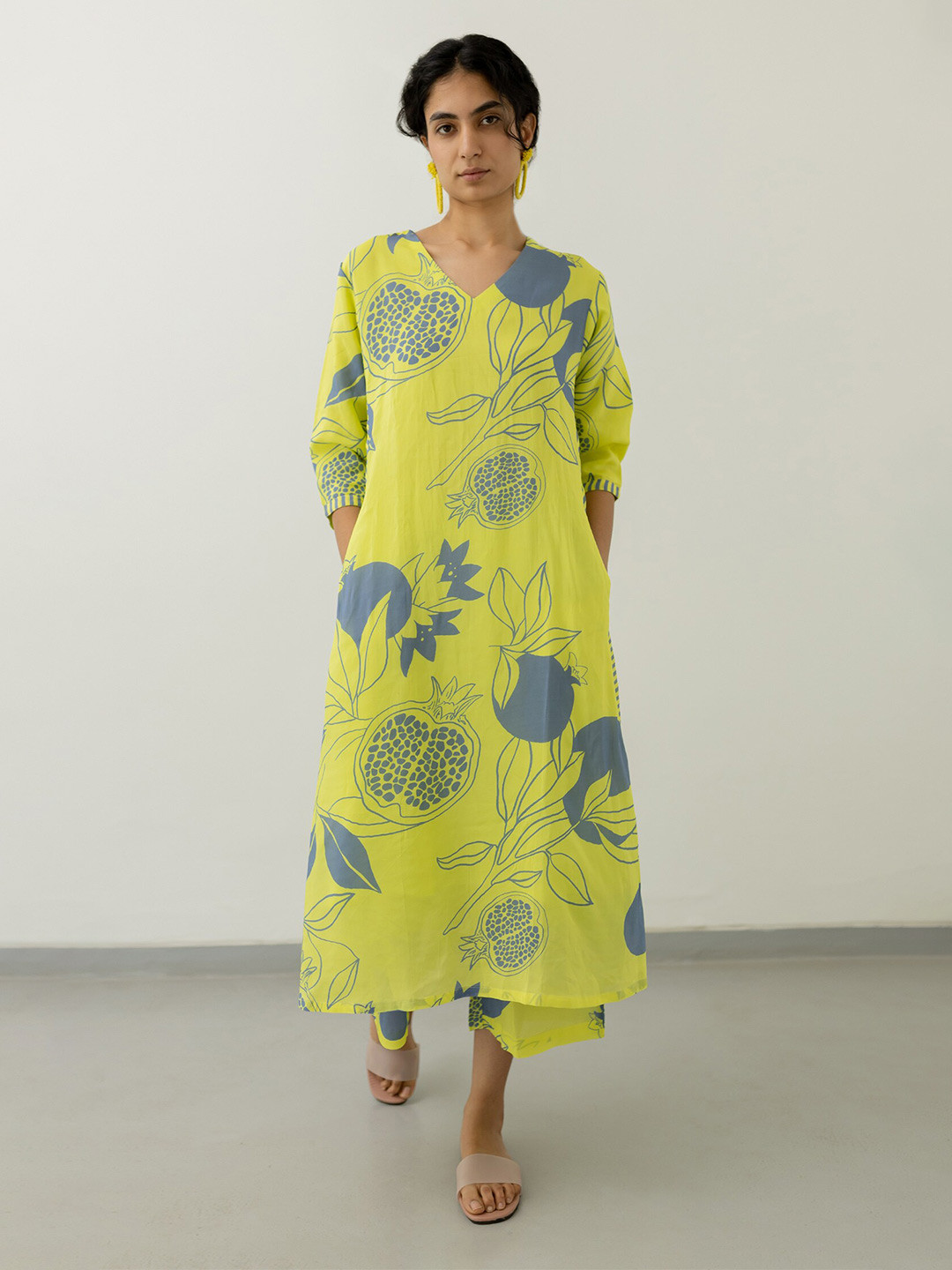 GoSriKi Printed Three Quarter Sleeve Top And Trouser Co-Ords