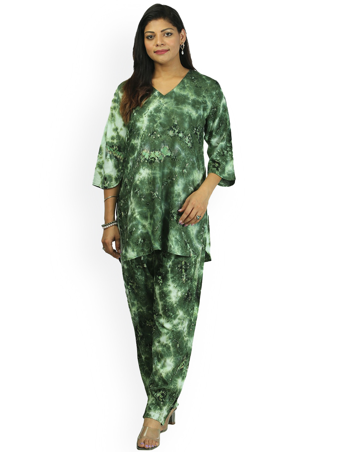 Freesia Array Tye & Dye V-Neck TPure Cotton op &Trouser