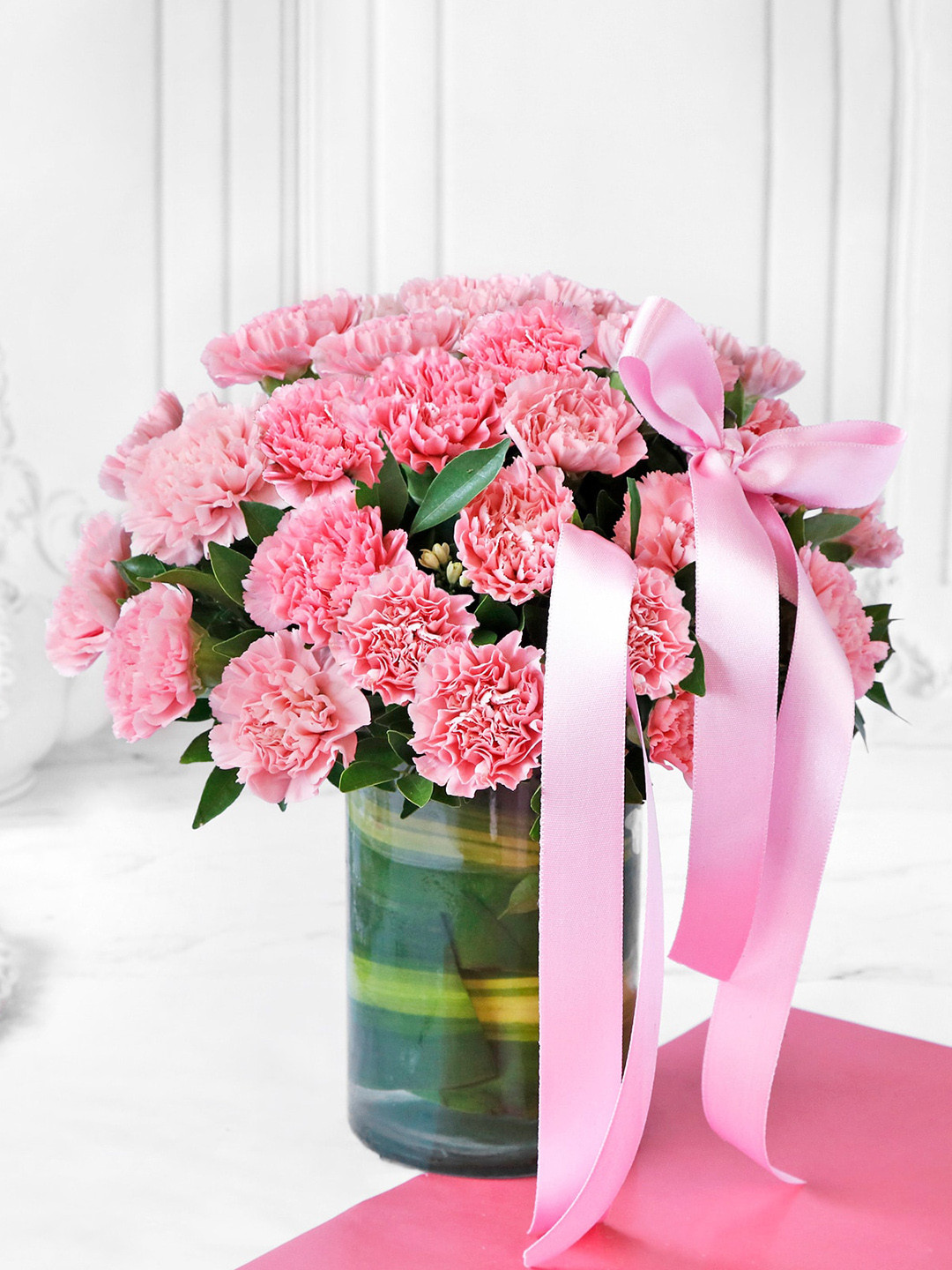 IGP 25-Pink Carnations Fresh Flower In Vase
