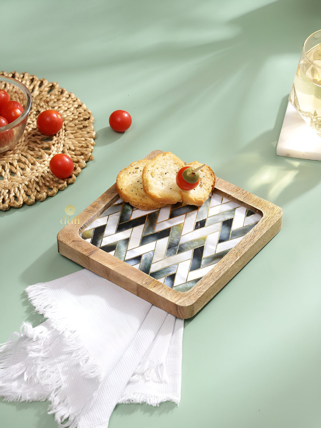 DULI White & Green Printed Enamel Coated Square Serving Tray