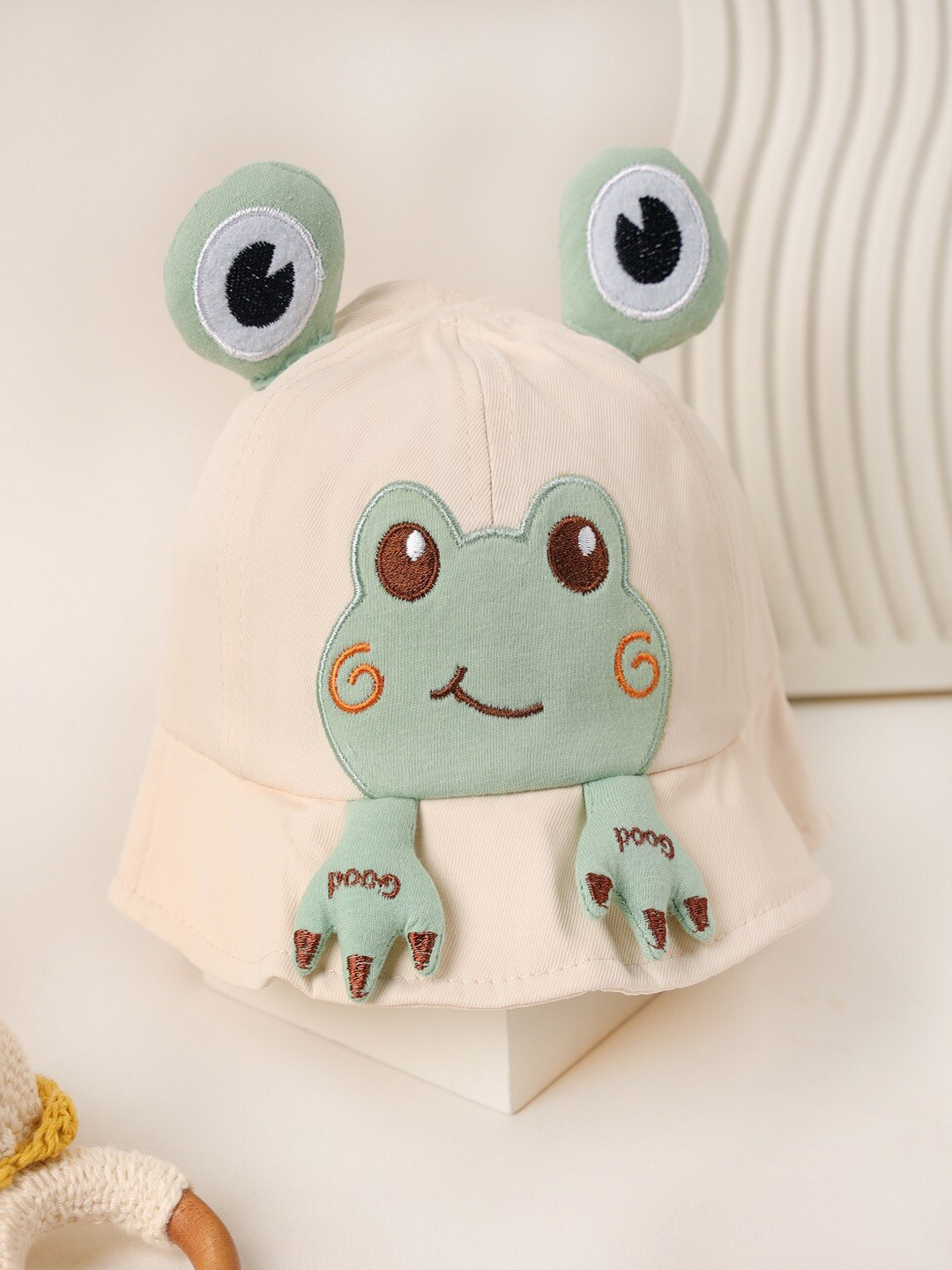 KICKS & CRAWL Kids Printed Cotton Hoppy Heads Cap